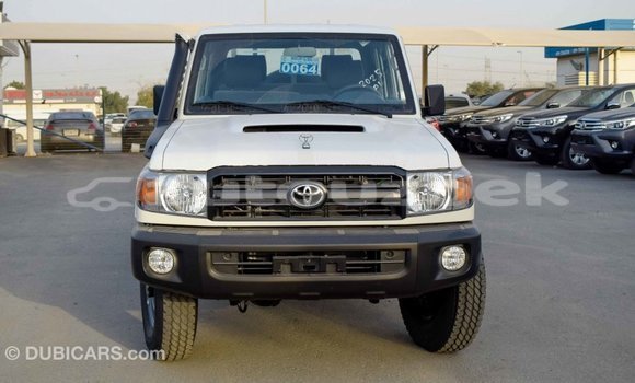 Buy Import Toyota Land Cruiser White Car in Import - Dubai in Andijon Buy Import Toyota Land Cruiser White Car in Import - Dubai in Andijon