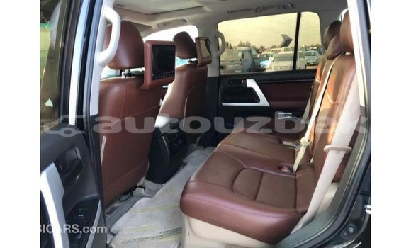 Buy Import Toyota Land Cruiser Black Car in Import - Dubai in Andijon Buy Import Toyota Land Cruiser Black Car in Import - Dubai in Andijon