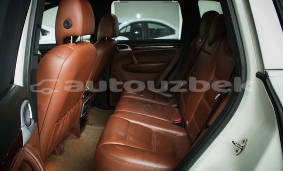 Buy Used Porsche Cayenne White Car in Tashkent in Toskent Buy Used Porsche Cayenne White Car in Tashkent in Toskent