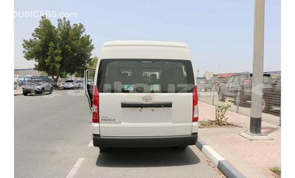 Buy Import Toyota Hiace White Car in Import - Dubai in Andijon Buy Import Toyota Hiace White Car in Import - Dubai in Andijon