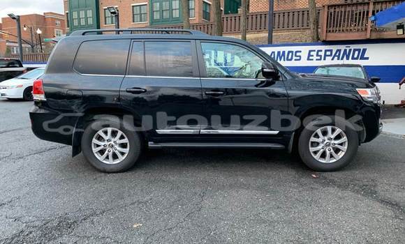 Buy Used Toyota Land Cruiser Black Car in Aytim in Namangan