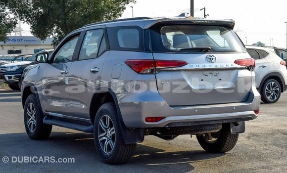 Buy Import Toyota Fortuner Other Car in Import - Dubai in Andijon Buy Import Toyota Fortuner Other Car in Import - Dubai in Andijon