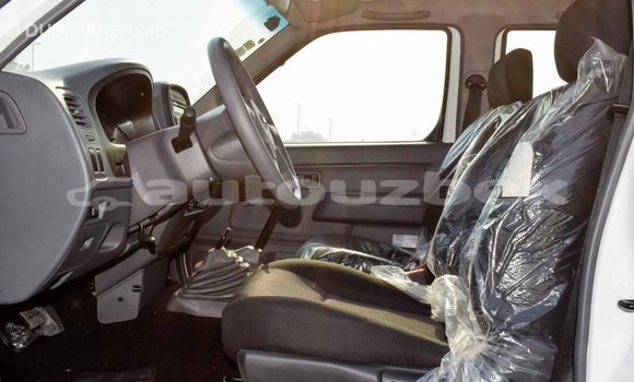 Buy Import Nissan NP 300 White Car in Import - Dubai in Andijon Buy Import Nissan NP 300 White Car in Import - Dubai in Andijon