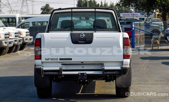 Buy Import Nissan NP 300 White Car in Import - Dubai in Andijon Buy Import Nissan NP 300 White Car in Import - Dubai in Andijon