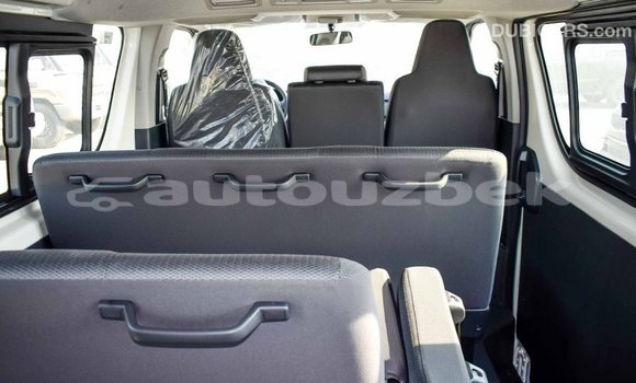 Buy Import Toyota Hiace White Car in Import - Dubai in Andijon Buy Import Toyota Hiace White Car in Import - Dubai in Andijon