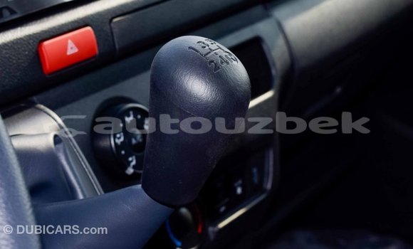 Buy Import Toyota Hiace White Car in Import - Dubai in Andijon Buy Import Toyota Hiace White Car in Import - Dubai in Andijon