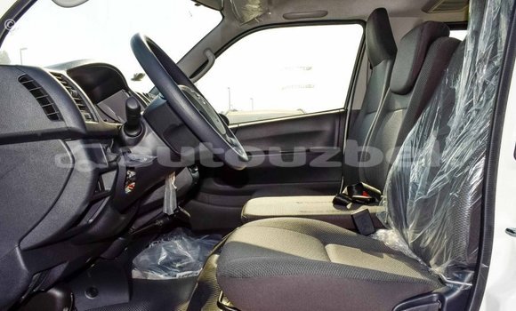 Buy Import Toyota Hiace White Car in Import - Dubai in Andijon Buy Import Toyota Hiace White Car in Import - Dubai in Andijon