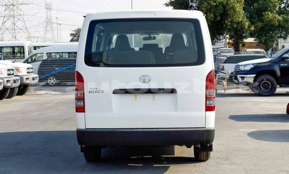 Buy Import Toyota Hiace White Car in Import - Dubai in Andijon Buy Import Toyota Hiace White Car in Import - Dubai in Andijon
