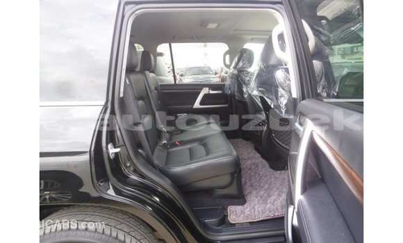 Buy Import Toyota Land Cruiser Black Car in Import - Dubai in Andijon Buy Import Toyota Land Cruiser Black Car in Import - Dubai in Andijon