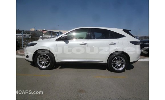 Buy Import Toyota Harrier White Car in Import - Dubai in Andijon Buy Import Toyota Harrier White Car in Import - Dubai in Andijon
