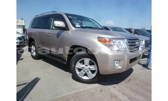 Buy Import Toyota Land Cruiser Other Car in Import - Dubai in Andijon Buy Import Toyota Land Cruiser Other Car in Import - Dubai in Andijon