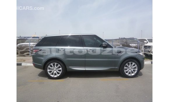 Buy Import Land Rover Range Rover Green Car in Import - Dubai in Andijon Buy Import Land Rover Range Rover Green Car in Import - Dubai in Andijon