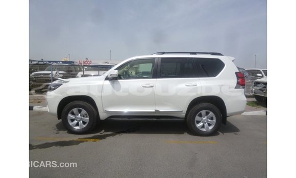 Buy Import Toyota Prado White Car in Import - Dubai in Andijon Buy Import Toyota Prado White Car in Import - Dubai in Andijon