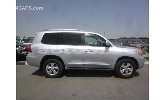 Buy Import Toyota Land Cruiser Other Car in Import - Dubai in Andijon Buy Import Toyota Land Cruiser Other Car in Import - Dubai in Andijon