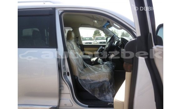 Buy Import Toyota Land Cruiser Other Car in Import - Dubai in Andijon Buy Import Toyota Land Cruiser Other Car in Import - Dubai in Andijon
