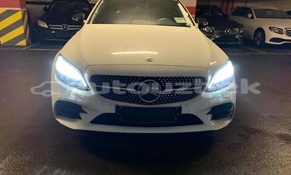 Buy New Mercedes-Benz C-klasse White Car in Tashkent in Toskent Buy New Mercedes-Benz C-klasse White Car in Tashkent in Toskent