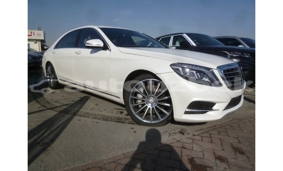 Buy Import Mercedes-Benz 190 White Car in Import - Dubai in Andijon Buy Import Mercedes-Benz 190 White Car in Import - Dubai in Andijon