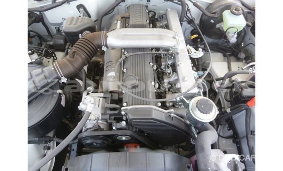 Buy Import Toyota Land Cruiser White Car in Import - Dubai in Andijon Buy Import Toyota Land Cruiser White Car in Import - Dubai in Andijon