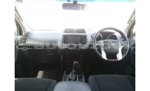 Buy Import Toyota Prado White Car in Import - Dubai in Andijon Buy Import Toyota Prado White Car in Import - Dubai in Andijon