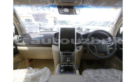 Buy Import Toyota Land Cruiser Black Car in Import - Dubai in Andijon Buy Import Toyota Land Cruiser Black Car in Import - Dubai in Andijon