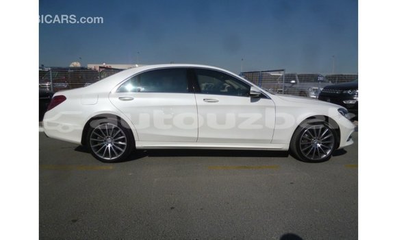 Buy Import Mercedes-Benz 190 White Car in Import - Dubai in Andijon Buy Import Mercedes-Benz 190 White Car in Import - Dubai in Andijon