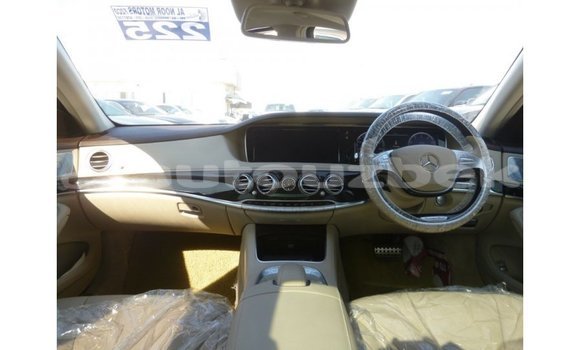 Buy Import Mercedes-Benz 190 White Car in Import - Dubai in Andijon Buy Import Mercedes-Benz 190 White Car in Import - Dubai in Andijon