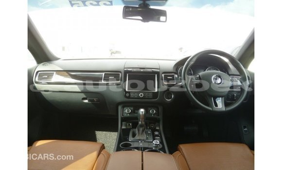 Buy Import Volkswagen Touareg Brown Car in Import - Dubai in Andijon Buy Import Volkswagen Touareg Brown Car in Import - Dubai in Andijon