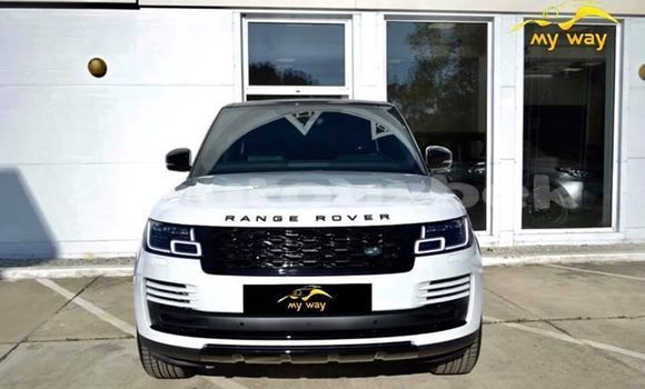 Buy Used Land Rover Range Rover Vogue White Car in Tashkent in Toskent