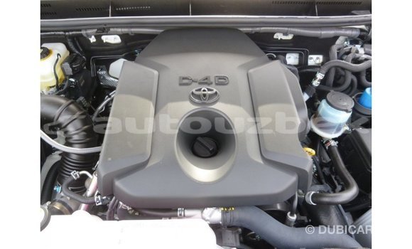 Buy Import Toyota Prado White Car in Import - Dubai in Andijon Buy Import Toyota Prado White Car in Import - Dubai in Andijon
