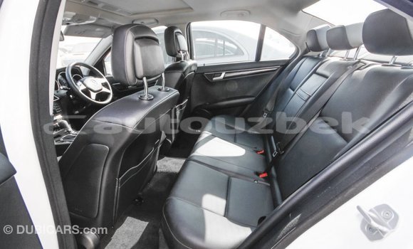 Buy Import Mercedes-Benz 200 White Car in Import - Dubai in Andijon Buy Import Mercedes-Benz 200 White Car in Import - Dubai in Andijon