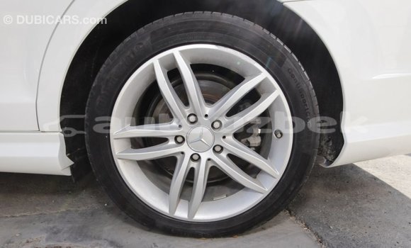 Buy Import Mercedes-Benz 200 White Car in Import - Dubai in Andijon Buy Import Mercedes-Benz 200 White Car in Import - Dubai in Andijon