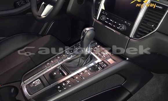 Buy Used Porsche Macan Black Car in Tashkent in Toskent Buy Used Porsche Macan Black Car in Tashkent in Toskent