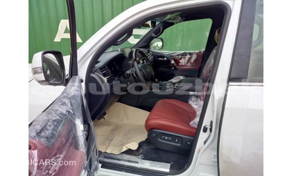 Buy Import Lexus LX White Car in Import - Dubai in Andijon Buy Import Lexus LX White Car in Import - Dubai in Andijon