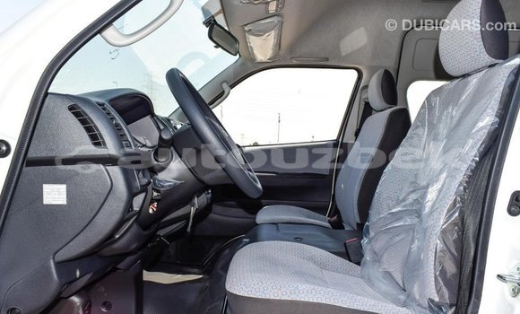 Buy Import Toyota Hiace White Car in Import - Dubai in Andijon Buy Import Toyota Hiace White Car in Import - Dubai in Andijon