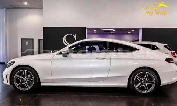 Buy Used Mercedes-Benz C-klasse White Car in Tashkent in Toskent Buy Used Mercedes-Benz C-klasse White Car in Tashkent in Toskent