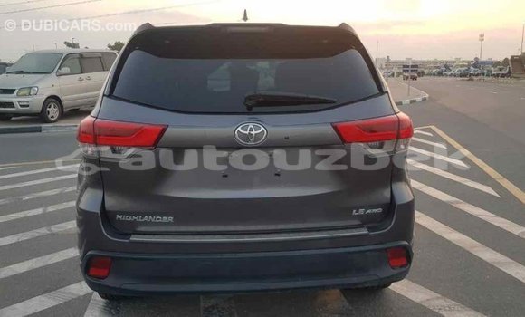 Buy Import Toyota Highlander Other Car in Import - Dubai in Andijon Buy Import Toyota Highlander Other Car in Import - Dubai in Andijon