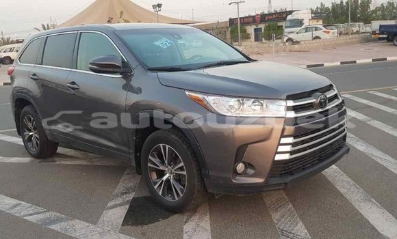 Buy Import Toyota Highlander Other Car in Import - Dubai in Andijon Buy Import Toyota Highlander Other Car in Import - Dubai in Andijon