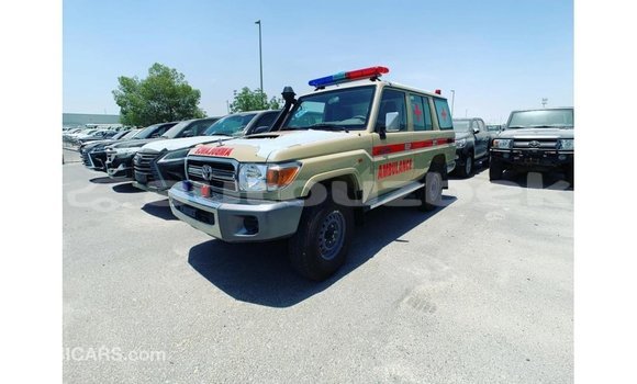 Buy Import Toyota Land Cruiser White Car in Import - Dubai in Andijon Buy Import Toyota Land Cruiser White Car in Import - Dubai in Andijon