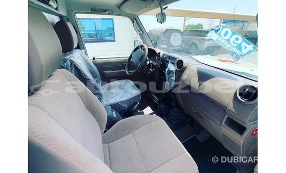 Buy Import Toyota Land Cruiser White Car in Import - Dubai in Andijon Buy Import Toyota Land Cruiser White Car in Import - Dubai in Andijon