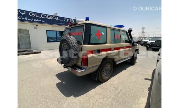 Buy Import Toyota Land Cruiser White Car in Import - Dubai in Andijon Buy Import Toyota Land Cruiser White Car in Import - Dubai in Andijon
