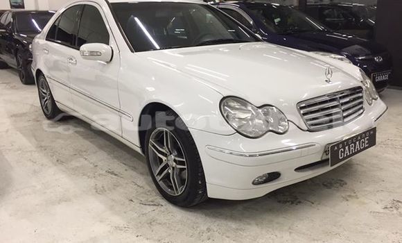 Buy Used Mercedes-Benz C-klasse White Car in Tashkent in Toskent Buy Used Mercedes-Benz C-klasse White Car in Tashkent in Toskent