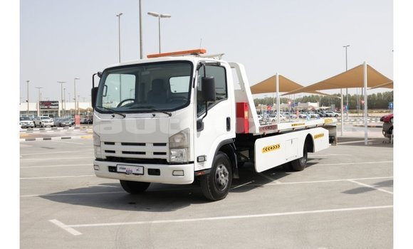 Buy Import Isuzu Rodeo White Car in Import - Dubai in Andijon