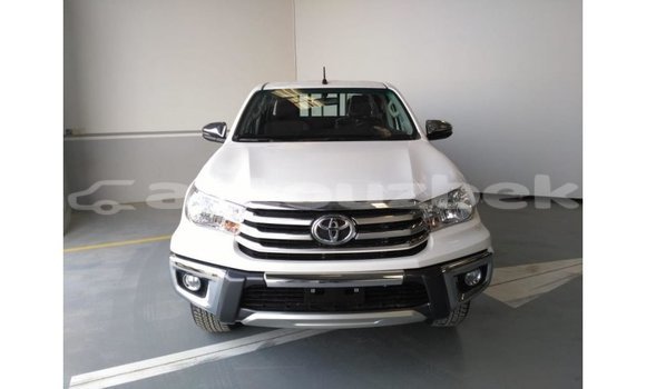 Buy Import Toyota Hilux White Car in Import - Dubai in Andijon Buy Import Toyota Hilux White Car in Import - Dubai in Andijon