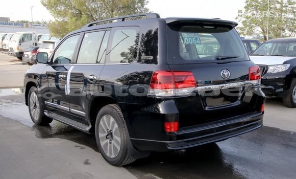 Buy Import Toyota Land Cruiser Black Car in Import - Dubai in Andijon Buy Import Toyota Land Cruiser Black Car in Import - Dubai in Andijon