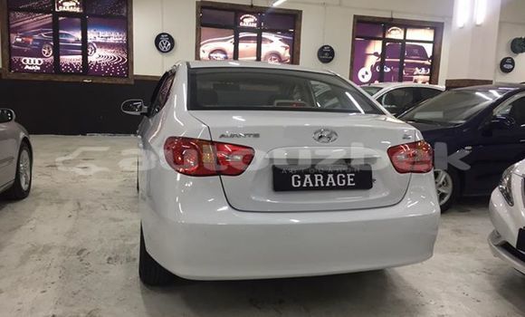 Buy Used Hyundai Avante White Car in Tashkent in Toskent Buy Used Hyundai Avante White Car in Tashkent in Toskent