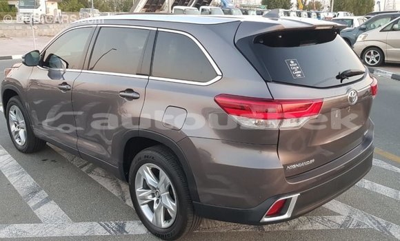 Buy Import Toyota Highlander Other Car in Import - Dubai in Andijon Buy Import Toyota Highlander Other Car in Import - Dubai in Andijon