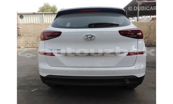 Buy Import Hyundai Tucson White Car in Import - Dubai in Andijon Buy Import Hyundai Tucson White Car in Import - Dubai in Andijon