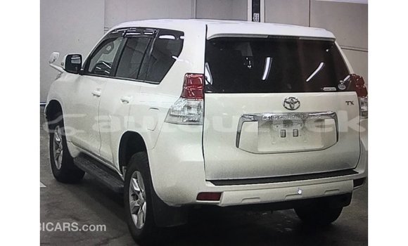 Buy Import Toyota Prado White Car in Import - Dubai in Andijon Buy Import Toyota Prado White Car in Import - Dubai in Andijon