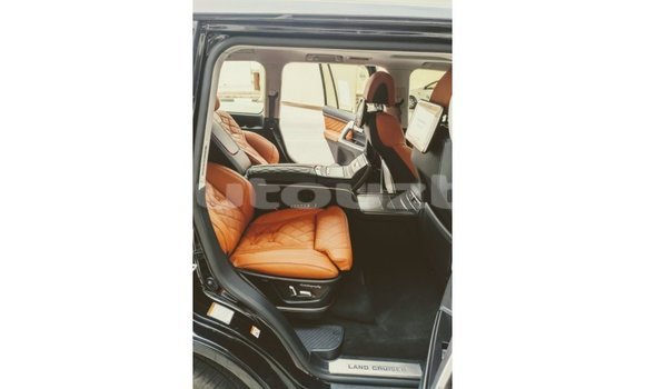 Buy Import Toyota Land Cruiser Black Car in Import - Dubai in Andijon Buy Import Toyota Land Cruiser Black Car in Import - Dubai in Andijon