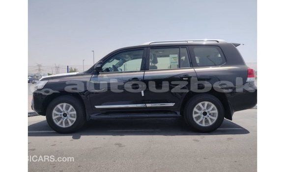 Buy Import Toyota Land Cruiser Other Car in Import - Dubai in Andijon Buy Import Toyota Land Cruiser Other Car in Import - Dubai in Andijon